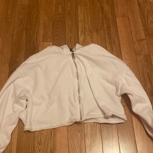 Brand is art class size is S (6/6x) color is white